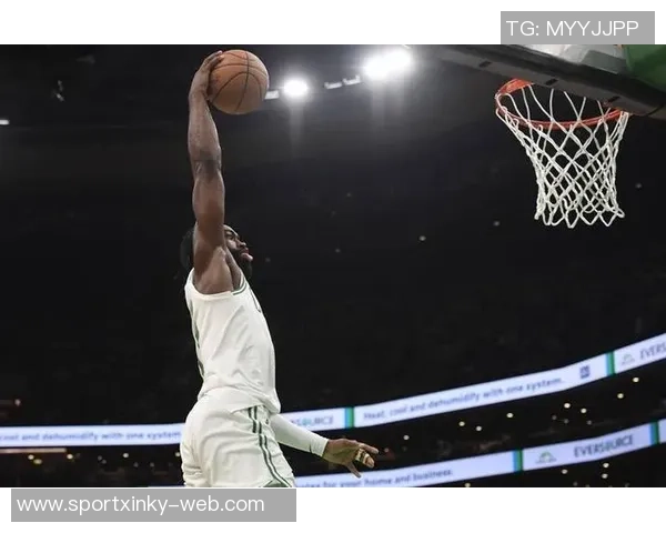 绿军投篮命中率低迷马祖拉表示无论空位还是上篮均未能把握机会 绿军投篮命中率低迷马祖拉表示无论空位还是上篮均未能把握机会